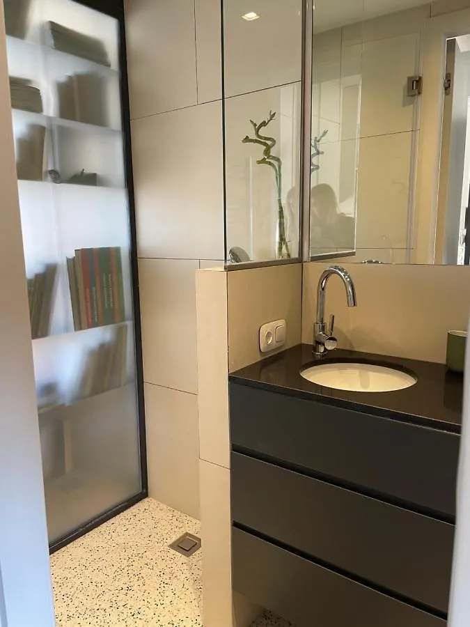Open Light Apt - Downtown Thessaloniki Apartment 0*,  Greece